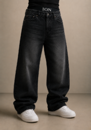 Black boyfriend ION jeans featuring a relaxed fit, classic five-pocket design, and premium denim fabric for everyday comfort.