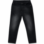 Black boyfriend ION jeans featuring a relaxed fit, classic five-pocket design, and premium denim fabric for everyday comfort.