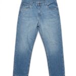 Light blue boyfriend ION jeans featuring a relaxed fit, classic five-pocket design, and premium ION fabric for everyday comfort.