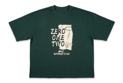 Dark green oversized graphic T-shirt featuring a "ZERO ONE TWO" front print with illustrated artwork and a soft cotton fabric.